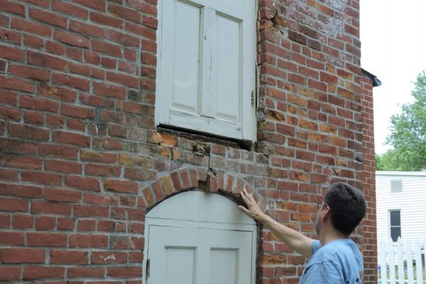 Arrow Rock Gun Shop Brick Inspection