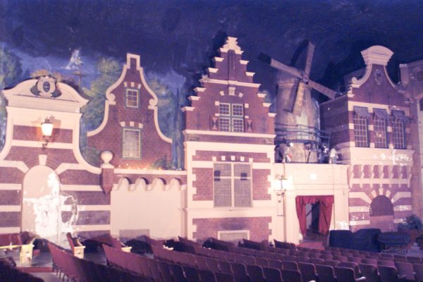 Holland Theatre (1)